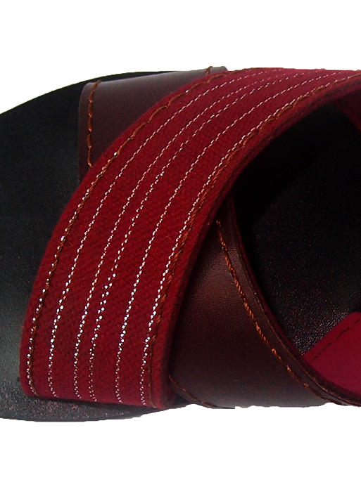 Jemua_redslipper_closeup